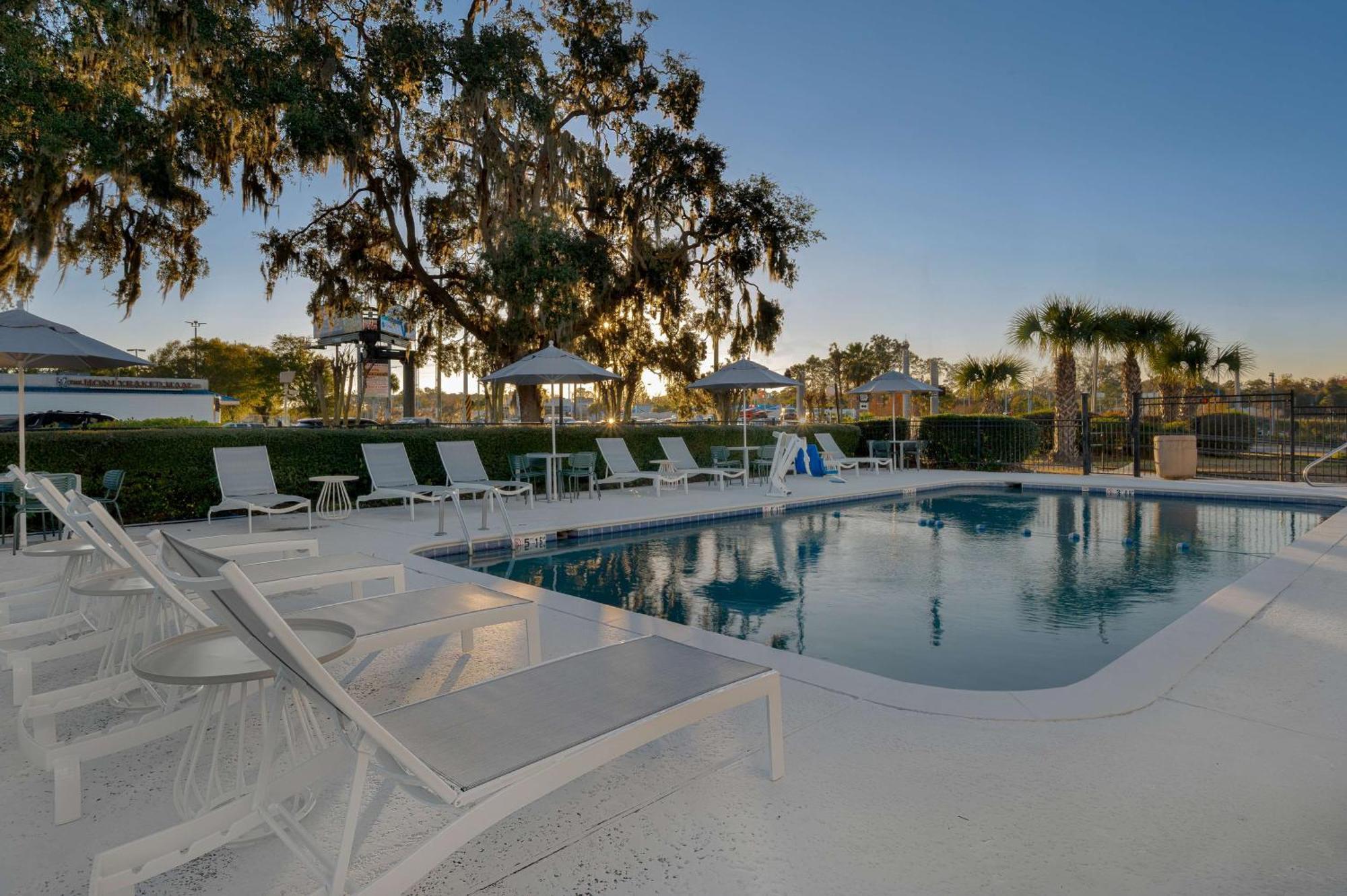 Spark By Hilton Savannah Midtown Kültér fotó